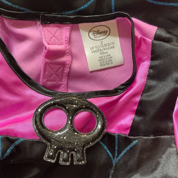 Disney Vanpirina Halloween Costume Pink and Black with Bat Wings Sz 2 - Picture 4 of 11